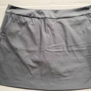 Nike Drifit Golf   (Size 14 ) Golf Skort